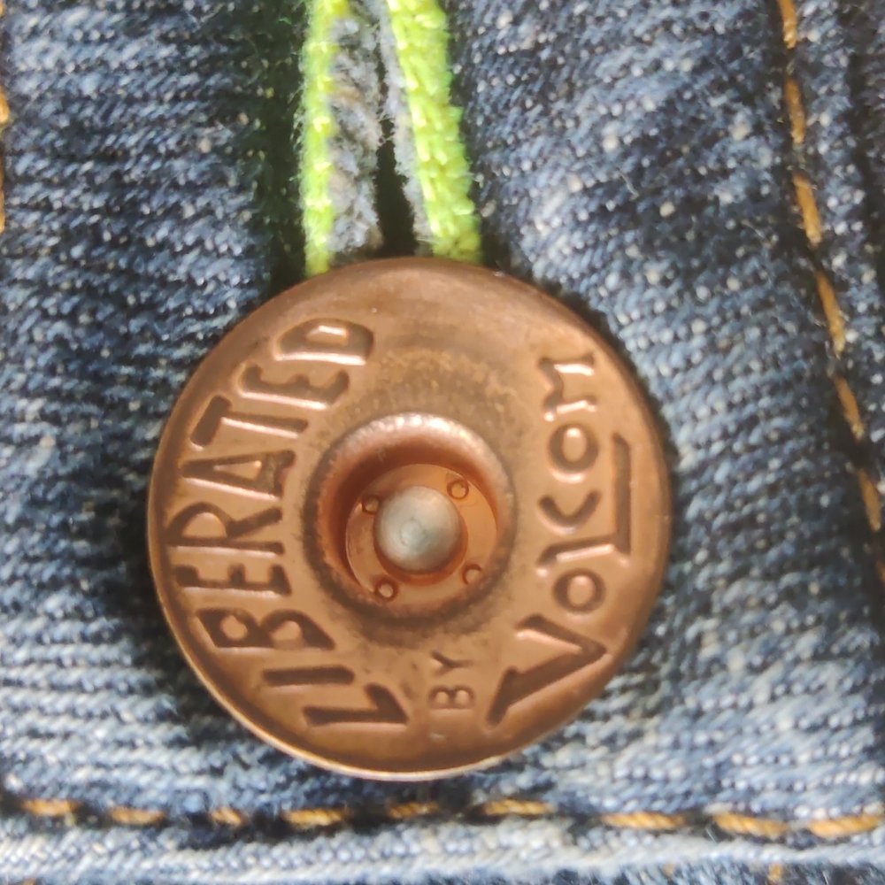 Volcom Jeans - Picture 9 of 14